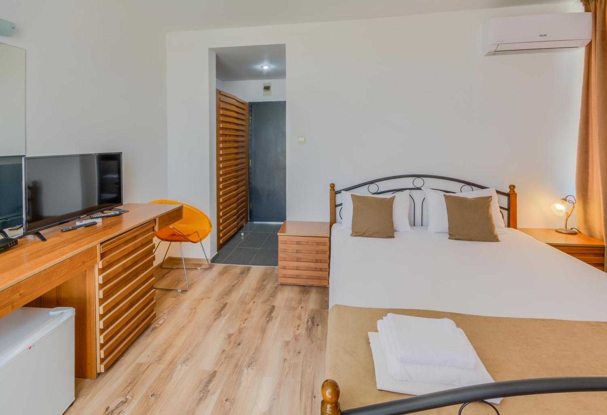 Hotel Odyssey Sozopol Exterior photo